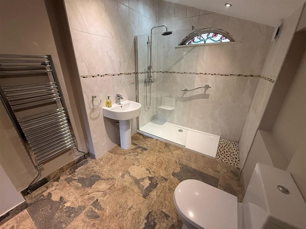 Ground floor shower room