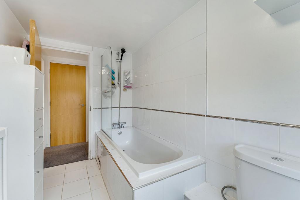 Photograph 17