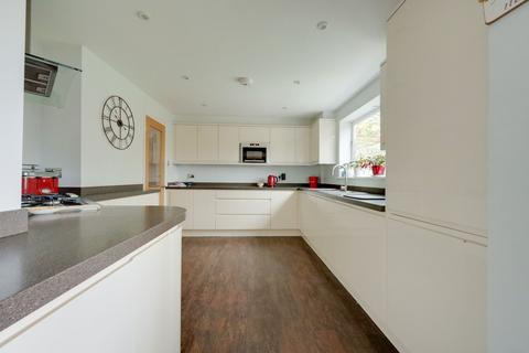 3 bedroom detached house for sale, Chanctonbury Road, Burgess Hill, RH15
