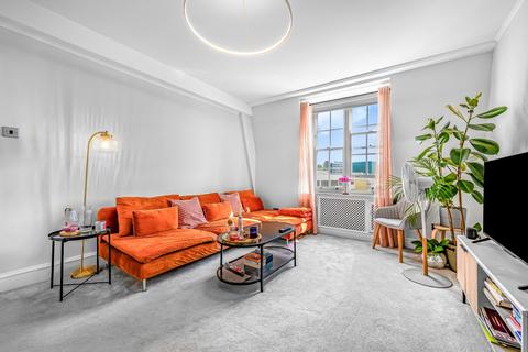 2 bedroom flat to rent, Peters Court, Porchester Road, London