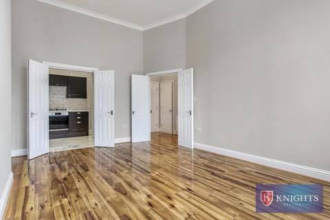 1 bedroom property to rent, Penrose House, Newsholme Drive, Winchmore Hill, London, N21