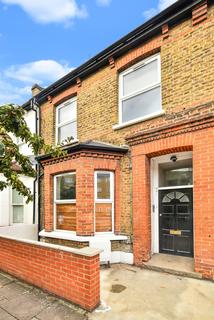 1 bedroom property to rent, Medlar Street, London, SE5