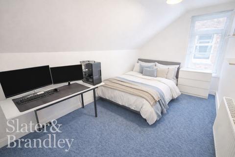 undefined, 32 Chaworth Road, West Bridgford, Nottingham