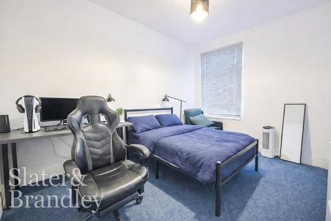 undefined, 32 Chaworth Road, West Bridgford, Nottingham