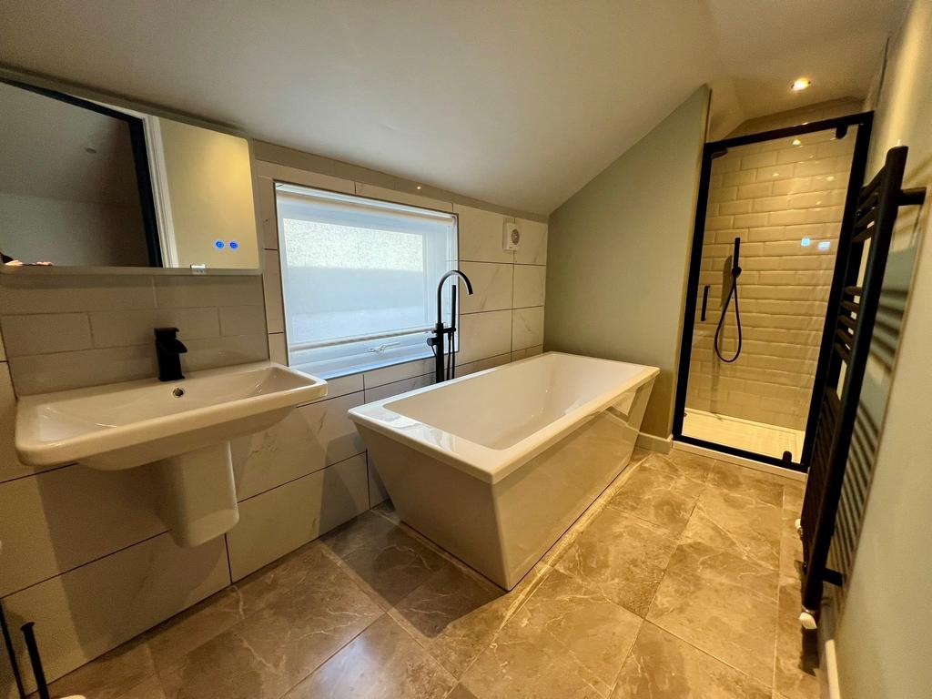 Bathroom aspect 1
