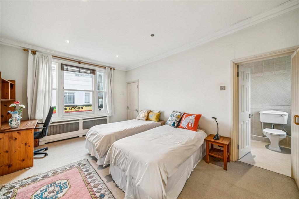Principal Bedroom