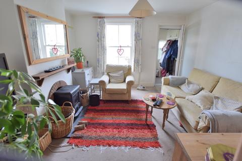 undefined, Middle Road, Lymington, Hampshire. SO41 9HE