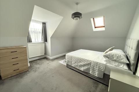 2 bedroom flat to rent, Craven Park, London, NW10