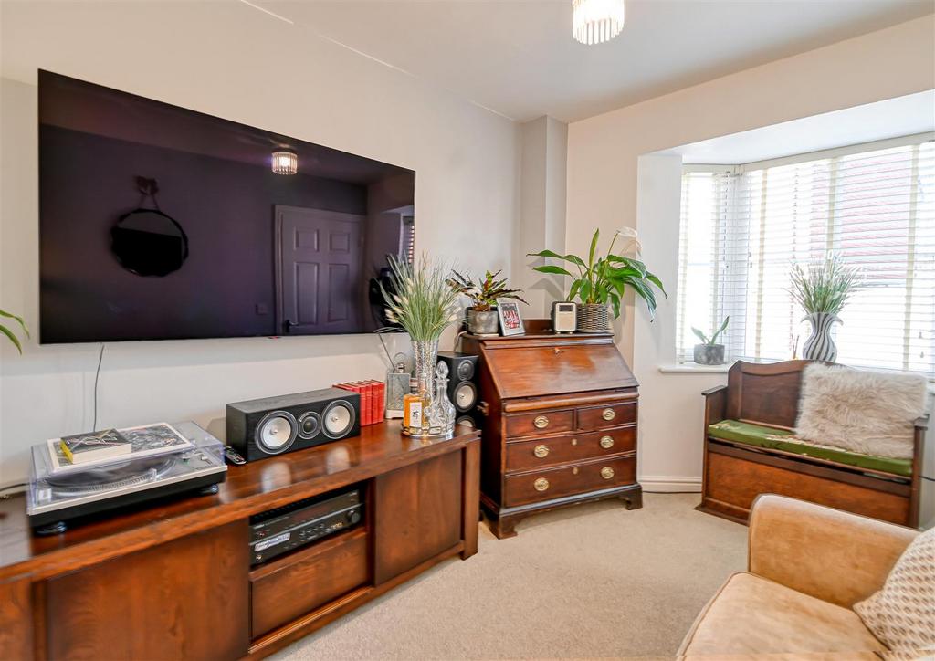 38 Hazledine Way-06.jpg
