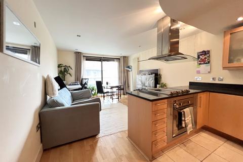 1 bedroom flat to rent, 41 Millharbour, London E14