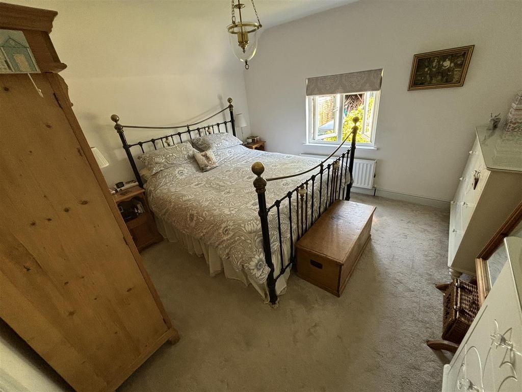 Bedroom One CC.jpg
