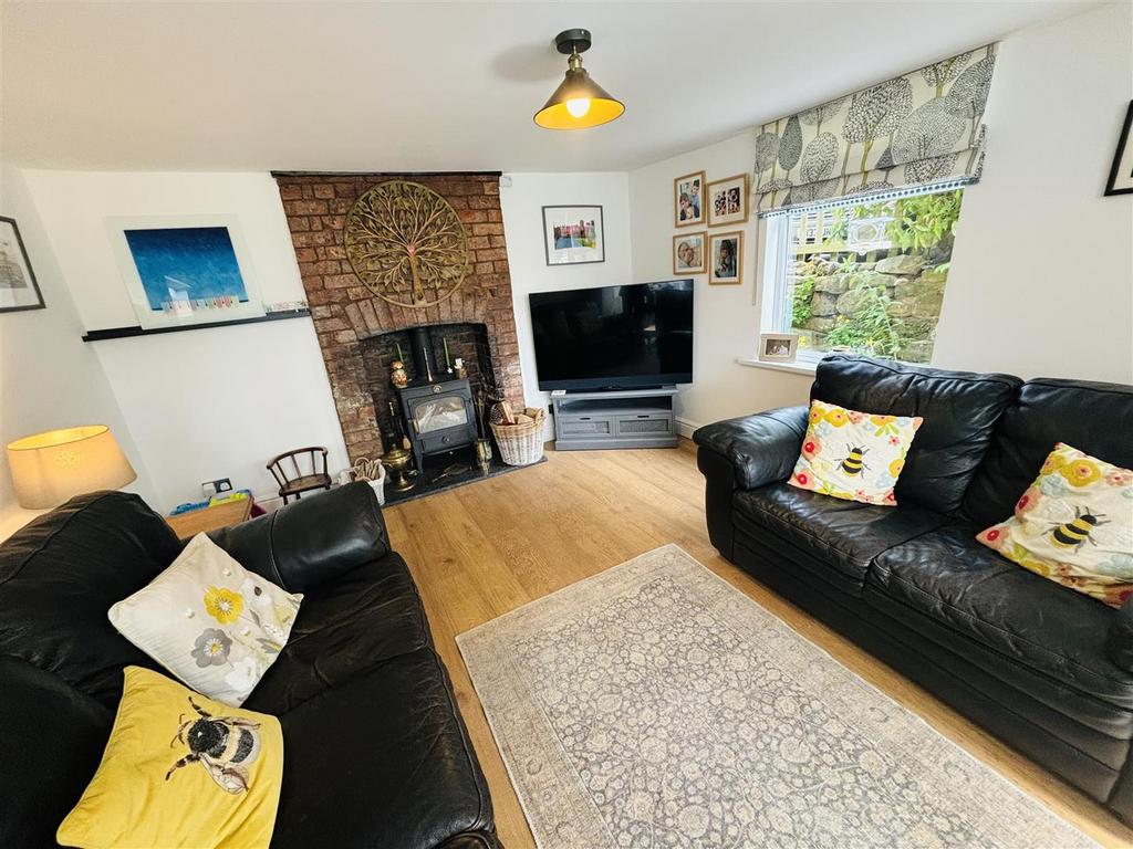 Log Burner.jpg