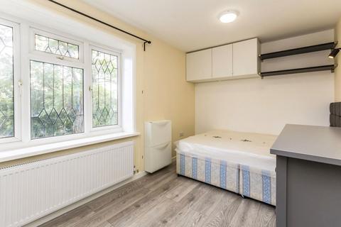 undefined, Sunbury Way, Feltham TW13