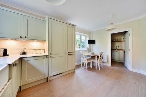 undefined, Lyall Close, Swindon, Wilts, SN25