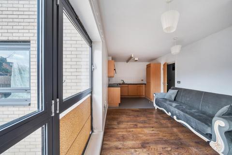 1 bedroom flat for sale, Headstone Drive, Harrow HA3