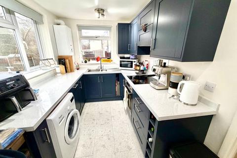 2 bedroom ground floor maisonette for sale, Woodhaw, Egham, Surrey, TW20