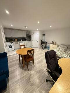 1 bedroom flat to rent, West Street, Brighton BN1