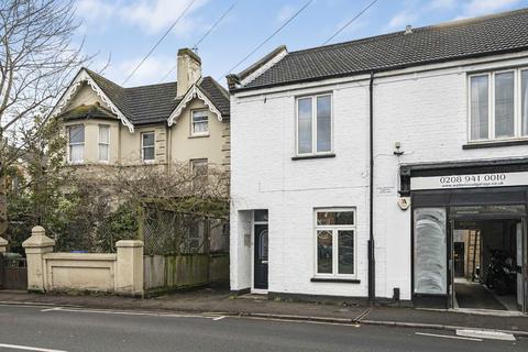 3 bedroom house to rent, Walton Road, East Molesey KT8