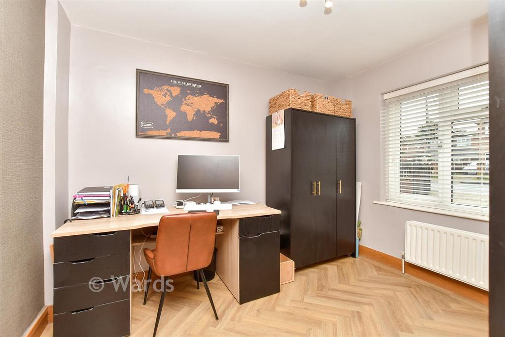 Bedroom 4/ Study