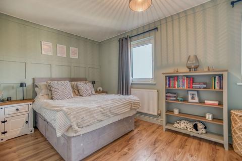 2 bedroom terraced house for sale, Skomer Drive, Milford Haven SA73