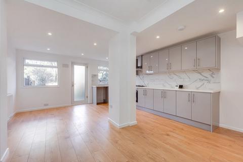 undefined, Lyndon Avenue, Sidcup, DA15