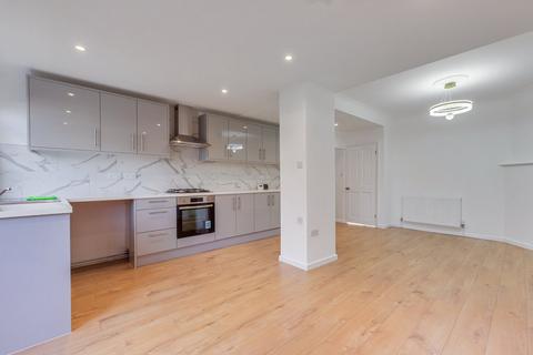 undefined, Lyndon Avenue, Sidcup, DA15