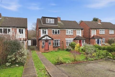 undefined, Hawkwood Crescent, London E4