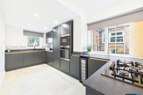 undefined, Park Drive, Campsall, Doncaster, South Yorkshire, DN6