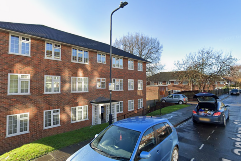 undefined, Lantern Close, Wembley HA0