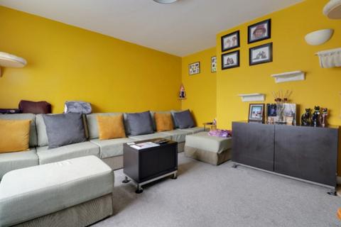 4 bedroom semi-detached house for sale, Foldings Parade, Scholes, Cleckheaton, West Yorkshire, BD19