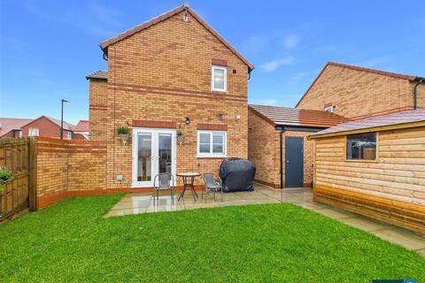 3 bedroom detached house for sale, Cover Drive, Askern, Doncaster, South Yorkshire, DN6