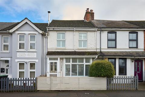2 bedroom terraced house for sale, Christchurch Road, New Milton, Hampshire, BH25