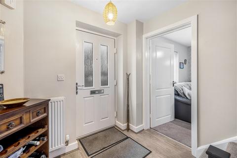3 bedroom semi-detached house for sale, Blue Cedar Drive, PE21
