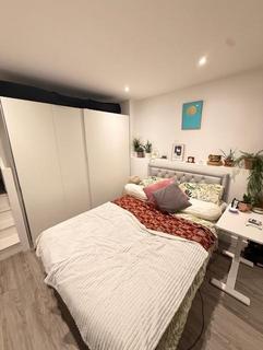 House share to rent, Mitcham Road, London