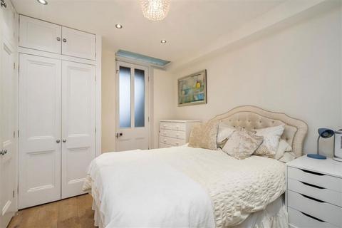 undefined, Erlanger Road, London SE14