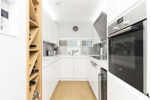 undefined, Palmers Road, London E2