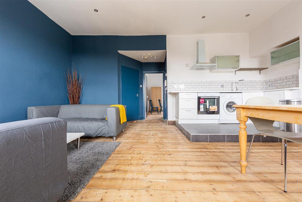 0 U5 A9466-HDR.jpg