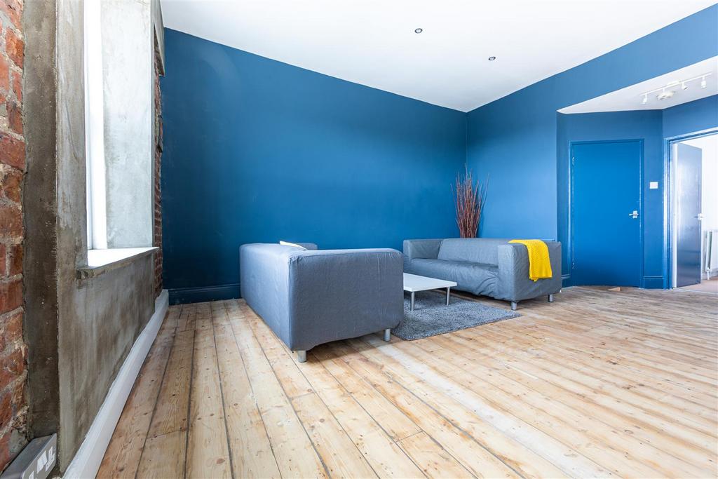 0 U5 A9478-HDR.jpg