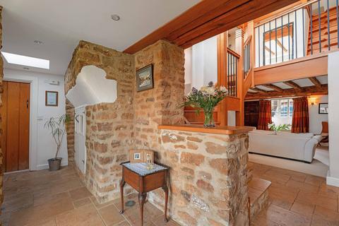 undefined, Tanners Lane Adderbury Banbury, Oxfordshire, OX17 3ET