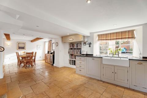 undefined, Tanners Lane Adderbury Banbury, Oxfordshire, OX17 3ET