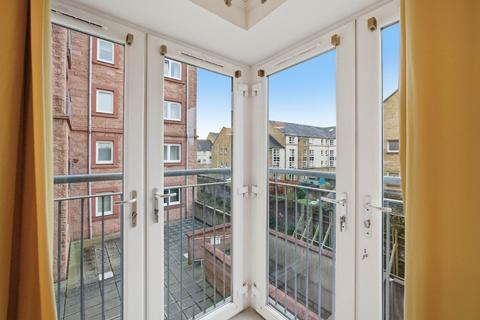 2 bedroom flat for sale, 2/8 North Pilrig Heights, Pilrig, Edinburgh, EH6