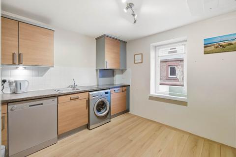 2 bedroom flat for sale, 2/8 North Pilrig Heights, Pilrig, Edinburgh, EH6