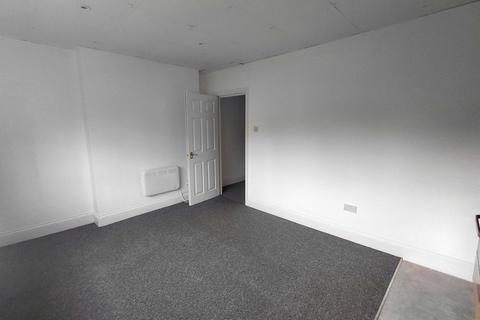 undefined, FIRST FLOOR ONE BEDROOM FLAT, LOCATED CLOSE TO THE CLIFF TOP AND BEACH AT BOSCOMBE