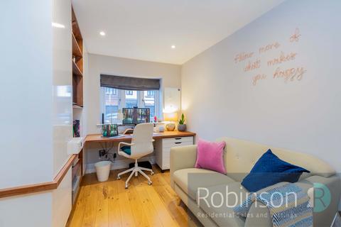 undefined, Maidenhead SL6