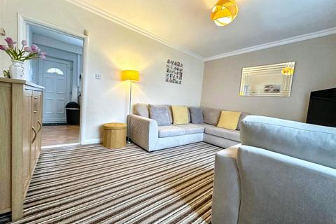2 bedroom end of terrace house for sale, North Avenue, Washington, Tyne and Wear, NE37 2LF