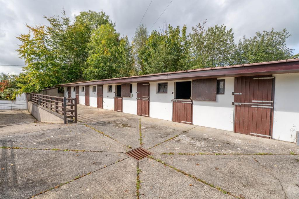 Stable block