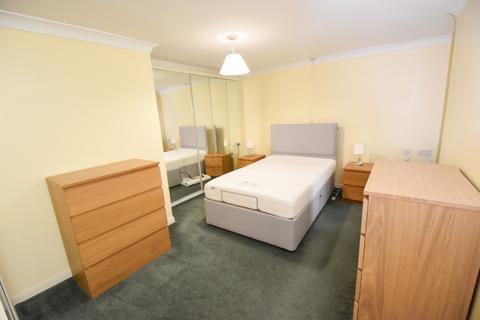 undefined, St Clements Court, Manor Avenue, M41