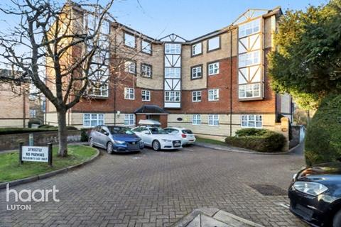 undefined, Knights Field, Luton