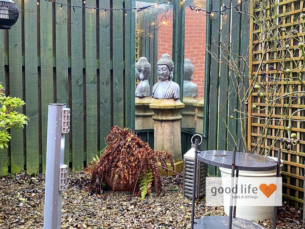 20260129 145103604 i OS33southsidegardens.jpg
