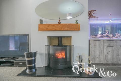 5 bedroom semi-detached house for sale, Long Road, Canvey Island, SS8